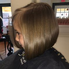 50 Cute Haircuts for Girls to Put You on Center Stage Angled Lob, Kids Bob Haircut, Haircuts For Girls, Lob Cut, Bob Haircut For Girls, Girls Short Haircuts, Best Haircuts, Cute Haircuts, Girl Haircut