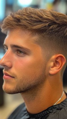 Good Fades For Men, Male Hairstyles Thick Hair, Hair Cut Style For Teen Boy, Short Teenage Boys Haircut, Faded Mens Haircut, Teenage Male Haircuts, Boys Hair Cuts Straight Hair, Men’s Haircut Straight, Boys Haircut Teenage