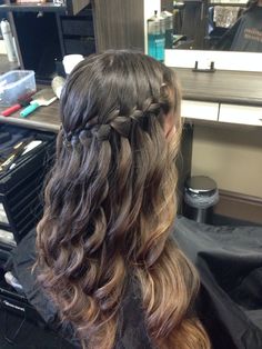 Waterfall braid Hairstyle Waterfall Braid, Waterfall Braid Hairstyles For Wedding, Braid Hairstyles For Marriage, Waterfall Braid Crown, Waterfall Braid With Curls Wedding, Half Up Waterfall Hair, Waterfall Braid Front View, Waterfall Braids With Curls, Waterfall Half Up Half Down