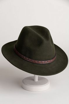 Overland Sierra Crushable Wool Safari Hat | Overland Leather Fedora For Travel In Fall, Leather Fedora For Fall Travel, Leather Winter Hat With Flat Bill, Fall Travel Leather Fedora, Leather Felt Hat With Flat Brim For Fall, Leather Fedora For Hunting, Western Style Felt Hunting Hat For Fall, Winter Hunting Felt Hat With Flat Brim, Leather Fedora For Country Events