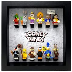 the loony tunes display case is made up of lego minifigurs and characters