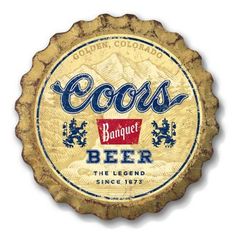 a beer bottle cap with the word coors on it