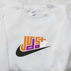 Product detail: Nike Cartoon, Nike Inspired, Maroon Hoodie, Embroidered Nike, Nike Swoosh Logo, Cozy Fabric, Perfect Family, Hoodie Material, Fabric Markers