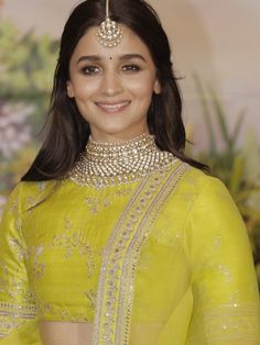 Alia Bhatt Outfits, Sonam Kapoor Wedding, Mehandi Outfits, Jeans And Top, Indian Bride Makeup, Sabyasachi Lehenga, Indian Bride Outfits, Two Piece Swimwear, Lakme Fashion Week