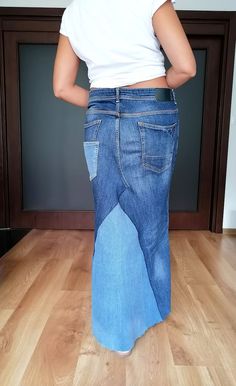 Jeans Skirt Long High Waist Patchwork Design Boho Style for - Etsy Bulgaria High Waist Dark Wash Patchwork Skirt, Denim Patchwork Long Skirt, Upcycled Cotton Denim Skirt, Denim Skirt Long, Reworked Clothes, Long Jean Skirt, Tunics With Leggings, Upcycled Jeans, Streetwear Jeans