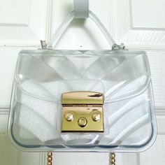 Super Cute “Quilted” Look But Is A Clear, See-Through Bag! Perfect For Attending Sporting Events, Graduations, Or Anywhere They Require Transparent Bags. Hardware Is Gold-Toned. Elegant Crossbody Shoulder Bag With Clear Strap, Elegant Party Shoulder Bag With Clear Strap, Mcm Purse, Longchamp Medium, Transparent Bags, Spike Bag, Kate Spade Crossbody Purse, Grey Bag, Small Crossbody Purse