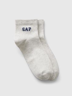 Soft, stretch ribbed quarter crew socks.  Ribbed top with Gap logo.  Reinforced toe and heel.  For more fit and sizing info, check out our Size Guide. Grace Ivers, Gap Logo, The Mistake, Cute Socks, Ribbed Top, Fit Check, Christmas Wishlist, Fall 2024, New Wardrobe