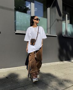 Look Hip Hop, Pakaian Hipster, Oversize Outfit, Cargo Pants Outfit, Tomboy Outfits