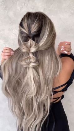 Hoco Hairstyles, Seamless Hair Extensions, Easy Hair Updos, Long Hair Wedding Styles, Hot Hair Styles, Hair Stylist Life, Human Hair Extensions