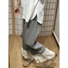 SPECIFICATIONSBrand Name: QWEEKStyle: CasualAge: MIDDLE AGEOrigin: Mainland ChinaCN: ZhejiangSeason: All seasonWaist Type: HIGHDecoration: LaceDecoration: PatchworkDecoration: vintageElasticity: Slight StrechFabric Type: BroadclothPattern Type: PlaidPant Style: Wide Leg PantsMaterial: PolyesterFit Type: LOOSELength: Ankle-Length PantsPlace Of Origin: China (Mainland)Closure Type: Elastic WaistGender: WOMENModel Number: MM0107Front Style: Flat 1Measurement In CM size Waist(cm) Hips (cm) Pant Length(cm) M 62 100 88 L 66 104 89 XL 70 108 90 XXL 74 112 91 XXXL 78 116 92 1. The size is Asian size, smaller than US, UK, Australia, EU size. Please choose larger size or tell us your height and weight, and we suggest a suitable size for you. 2. The data is manually tiled measurement, there is an err Casual Ruffled Pants, Casual Ruffled Relaxed Fit Pants, Loose Plaid Pants, Harajuku Style Wide Leg Cotton Bottoms, Harajuku Style Straight Leg Cotton Pants, Baggy Plaid Wide Leg Pants, Casual Plaid Wide-leg Bottoms, Trousers Women Casual, Casual Pants For Women