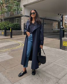 Loafers Jeans, Trench Coat Outfits, Trench Outfit, Style Trench Coat, Fashion Fall Outfits, Winter Coat Outfits