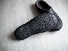 Felted slippers with black rubber soles for men - eco friendly, handmade to order. Steam punk - rustic style, pure natural, minimal. Simple, yet with style - punched black leather decor. 100 % handmade natural felted slippers. High quality eco friendly European sheep wool was used for making them. No sweat for your feet with such type of house shoes. Colors: charcoal grey, dark grey, black. The slippers have rubber soles that make them non slippery to walk. Rubber soles in other colors possible, Comfortable Black Slippers With Leather Sole, Orange Slippers, Mens House Shoes, Wool Clogs, Man Of The House, Leather Decor, Wool Slippers, Felted Slippers, Black Felt