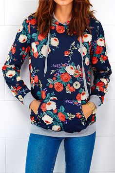 Take it, $21.99 with 7-Day Shipping Time! Do everything on floral grounds. Pretty and bright colors seem to set the mood and spirit of the season...count me in! Can Not wait to get it at Cupshe.com ! Fashion Blogger Style, Floral Sweater, Sweatshirt Women, Floral Kimono, Up Girl, Look Chic, Sweater Weather