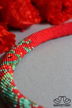 This Monet artist necklace is made of high-quality Czech beads. It is an original creation based on geometric motifs and patterns. The necklace is highly versatile, suitable both for everyday wear and formal occasions. Features: Color: red, green. Length (approximate): 48 cm (18.91 in) You must be completely satisfied. If you find merchandise unsatisfactory for any reason, return it within 10 days and your money will be refunded without questions. Beaded earrings with this pattern https://www.et Artistic Necklace, Artistic Earrings, Monet Earrings, Necklace Crochet, Modern Necklace, Necklace Red, Modern Necklaces, Necklace Beaded, Necklace Boho