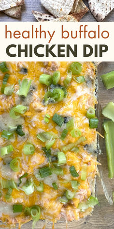 healthy buffalo chicken dip with celery sticks and chips Healthy Chicken Dip, Protein Buffalo Chicken Dip, Low Fat Appetizers, Dip With Greek Yogurt, High Protein Low Carb Snacks, Chicken Wing Dip, Healthy Buffalo Chicken Dip, Healthy Dip