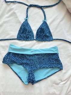 Blue Cheetah Triangle Bikini Top – Burdash Bikinis Cheetah Clothes, Blue Cheetah Print, Sporty Girl, Swim Short, Sporty Girls, Swim Skirt, Blue Outfit, Designer Shorts, One Piece Dress