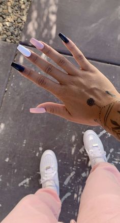 Black And White Nail, Edgy Nails, Grunge Nails, Basic Nails, Simple Acrylic Nails, Long Acrylic Nails Coffin, Acrylic Nails Coffin Pink, Long Square Acrylic Nails, White Nail