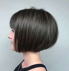 Rounded Bob, A Bob, Latest Short Hairstyles, Bob With Bangs, Bob Hairstyles For Fine Hair, Short Layered Haircuts, Short Bob Haircuts, Haircuts For Fine Hair