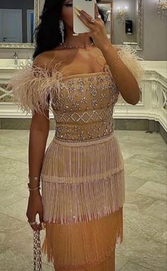 Fringes Dresses, Pretty Formal Dresses, Fab Dress, Fashion Design Collection, Queen Fashion, Bridal Dress Fashion, Pretty Prom Dresses, Fancy Dress Design, Evening Dresses Elegant