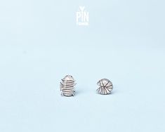 ✨ Mismatched isopod earrings measuring approximately 0.8 x 0.8 cm (5/16" x 5/16") ✨ The pill bug stud earrings are crafted from wood with a stainless steel base ✨ Processed within 1-3 business days 🪲🌟 Delight in the fun of our quirky mismatched isopod earrings. Crafted with tiny details, these quiky pill bugs would be agreat part of your Halloween costume or a fun gift for a friend, or just for yourself. The small stud design ensures comfortable wear for any occasion, while the wood and stainl Rolly Polly Bug, Weird Stud Earrings, Quirky Stud Earrings, Isopod Jewelry, Bug Halloween Costume, Audrey 2 Little Shop Of Horrors Earrings, Pill Bugs, Rolly Polly, Eyeball Earrings