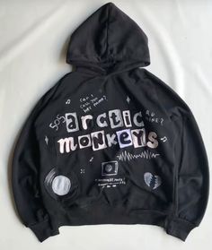 #arcticmonkeysaesthetic #music #fashion #upcycle #hoodie #hoodieseason Music Hoodies Design, Fashion Upcycle, Hoodie Diy, Hoodies Aesthetic, Music Hoodies, Artic Monkeys, Band Hoodies, Music Fashion, Clothes Ideas