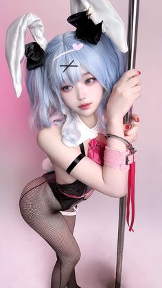 Kawaii Outfit Ideas, Bunny Cosplay, Vocaloid Cosplay, Miku Cosplay, Female Pose Reference, Seductive Clothes, Human Poses