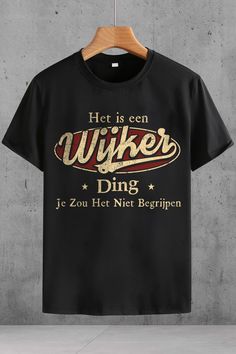 Beste cadeaus voor uw gezin Family Reunion Planning, Name Shirts, Foto Tips, Milestone Birthday, Family Events, Family Name, Family Reunion, Custom Name, Suits You