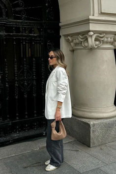 Heavy Regular Blazer Blazer White, Future Fashion, White Blazer, Na Kd, Chest Pocket, Industrial Style, Single Breasted, Women Empowerment, Long Sleeves