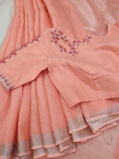 What's app for orders 9047090885 pure linen designer blouse Overwatch Genji, Cotton Saree Blouse Designs, Cotton Blouse Design, Cotton Saree Blouse, Indian Saree Blouses Designs, Saree Blouse Patterns, Blouse Designs Silk