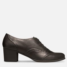 Black Oxford Pumps | Julia Bo - Custom Oxfords & Boots - Julia Bo - Women's Oxfords Design Your Own Shoes, Oxford Pumps, Saddle Shoes, Custom Made Shoes, Oxford Boots, Leather Industry, Black Oxfords, Women Oxford Shoes, Eastern Europe