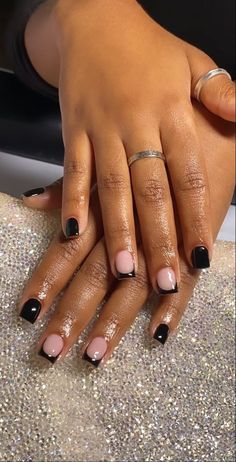 Black French Tip Natural Nails, Short Square Nails French Tip, Overlay Nails, Girly Acrylic, Colored Acrylic Nails, Hair Regimen, Girly Acrylic Nails, French Tip Acrylic Nails, Acrylic Nails Designs