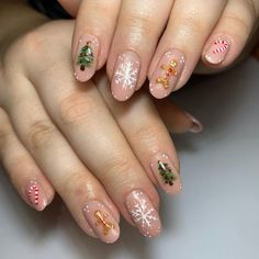 unghii de vară καλοκαιρινό μανικιούρ malowanie paznokci na lato nails otoño nyári körmök uñas tendencia 2023 uñas de moda 2023 cortas nails rojas elegantes unghie estate unghie estive gel uñas cortas rojas uñas cortitas bonitas 2023 ongles stylés fun summer nails unhas ovais unghie estive beachy nails spring nail inspo 2023 summer nails summer nails 2023 summer nails 2023 gel trending summer nails 2023 summer acrylic nails summer nails 2023 nail art nail designs nail polish nail ideas DIY Nails White Snowflake Christmas Tree, Christmas Tree Nails, Snowflake Christmas Tree, Tree Nails, Christmas Nails Easy, Christmas Gel Nails, Snowflake Christmas, Xmas Nails, Christmas Nail Designs