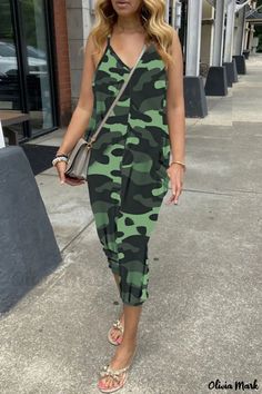 Olivia Mark - Stylish Casual Print Backless Spaghetti Strap Jumpsuit in Green Jumpsuit Outfit Plus Size, Green Jumpsuit Outfit, Baggy Jumpsuit, Grey Jumpsuit, Backless Jumpsuit, Jumpsuit Elegant, Jumpsuit Online, Green Jumpsuit, Printed Jumpsuit