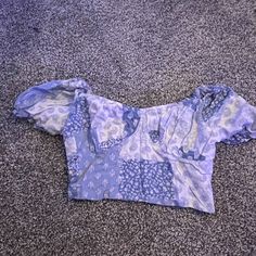 Size Xs, Blue Paisley Crop Top, Hollister Brand, Very Cute And Comfortable. Tried On Once, Never Worn. Light Blue Summer Top With Patchwork, Light Blue Patchwork Top For Summer, Summer Purple Patchwork Top, Casual Blue Paisley Print Tops, Fitted Blue Printed Crop Top, Blue Cotton Tops With Paisley Print, Blue Patchwork Top For Beach, Blue Patchwork Tops For The Beach, Blue Fitted Top With Paisley Print