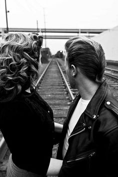 Old school... Ducktail Haircut, Rockabilly Couple, Rockabilly Mode, Bridget Bardot, Behind Blue Eyes, Rockabilly Hair