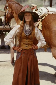 Wild West Costumes, Wild West Outfits, Traje Cowgirl, Dandy Look, Dr Quinn Medicine Woman, Dr Quinn, Wild West Party, Western Costumes, Wilde Westen