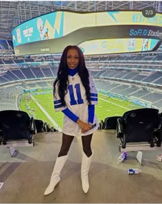 Cold Nfl Game Outfit, Summer Insta Pics, Dallas Cowboys Outfits, Insta Pics Ideas, Bayou Classic, Footballers Wives