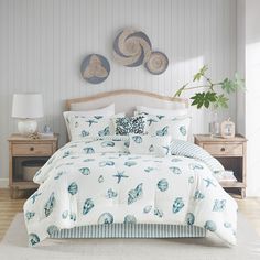 Marco Polo Blue 4 Piece Comforter Set Comforter Sets By JLA HOME/Olliix (E & E Co., Ltd) Beach House Bedding, Oversized Comforter, Full Comforter Sets, Linen Comforter, Harbor House, Sofa Bed With Storage, House Beach, Sea Side, King Comforter Sets