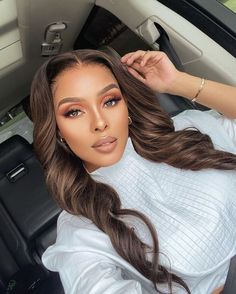 Maquillage Yeux Cut Crease, Brown Girls Makeup, Hair 360, Brown Skin Makeup, Wavy Wig, 360 Lace Wig, Glamour Makeup, Gorgeous Makeup