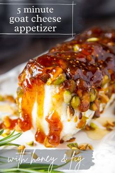 goat cheese log rolled in pistachios and drizzled with honey and fig jam on a white platter Honey Appetizers, Goat Cheese Appetizer, Cheese Log, Creamy Goat Cheese, Cheese Appetizer, Goat Cheese Recipes, Fig Recipes, Cheese Ball Recipes, Charcuterie Recipes