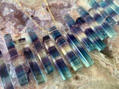 Fluorite Jewelry, Gemstone Bar Necklace, Raw Fluorite, Fluorite Necklace, Vertical Bar Necklace, Jewelry Purple, Purple Fluorite, Vertical Bar, Silver Chains