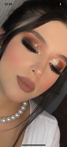 Bold Glam Makeup, Eye Makeup Styles, Chic Makeup, Makeup Artist Tips, Eye Makeup Designs, Colorful Eye Makeup