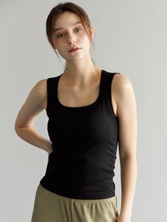 Composition : 95% Cotton 5% SpanColor : Black, WhiteCountry of Origin : CHINA Casual Fitted Sleeveless T-shirt, Basic Stretch Vest Top, Basic Black Vest Top, Solid Everyday Tank Tops, Fitted Sleeveless Tops For Everyday, Casual Black Scoop Neck Vest, Basic Solid Color Tank Top, Solid Color Basic Tank Top, Basic Vest Top With Tank Straps