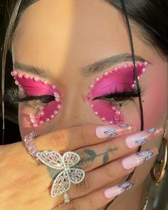 Butterfly Makeup, Rave Makeup, Eye Makeup Pictures, Dope Makeup, Eye Makeup Designs, Creative Eye Makeup