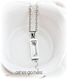 "Bar Cremation Necklace- Locket Necklace Rectangle Urn Vial Clear Glass Cremation Jewelry Memorial Ring Child Loss Ring -Mom Memorial Jewelry The bar cremation necklace has a small screw at the bottom of the bar so you can fill it with your loved one's ashes. This necklace is stainless steel and will never tarnish or turn your skin green. The chain is 18\". The ashes can move around freely or you can fill it completely so they do not move. The ashes can be seen from the outside through a clear g Mom Memorial, Cremation Ring, Necklace Locket, Remembrance Jewelry, Locket Ring, Cremation Necklaces, Memorial Ring, Child Loss, Pet Loss Gifts