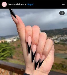 Stiletto French Tip Nails, Stiletto French Tip, French Stiletto Nails, Red Stiletto Nails, Black French Nails, Acrylic Nails Stiletto, Stilleto Nails Designs, Stiletto Nails Short, Black Stiletto Nails