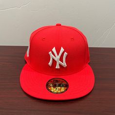 Brand - New Era Hat Model - 59fifty Hat Type - Fitted Hat Team - New York Yankees Color - Pink & White Condition- Brand New Sizes Available; 7 1/8, 7 3/4 Classic Flat Crown Hat For Baseball Season, Red Flat Crown Baseball Cap For Baseball Season, Red Flat Cap For Baseball Season, Red Fitted Hat For Sports With Flat Crown, Red Fitted Hat With Flat Crown For Streetwear, Red Fitted Hat With Flat Crown For Sports, Red Baseball Cap With Flat Crown For Sports Events, Red Baseball Cap For Sports Events, Red Flat Crown Baseball Cap For Sports Events