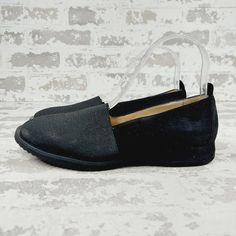 New Pattern Plain Toe Shape Almond Toe Closure Slip On Occasion Business, Formal Brand Amalfi Department Women Type Flat Style Loafers Flats Style Loafers, Flat Loafers, Business Formal, Flat Style, Fashion Flats, Black Casual, Amalfi, Flat Shoes Women, Loafer Flats