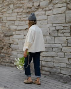 Barrel Pants Outfit, Leah Gibson, Outdoorsy Outfits, Camper Boots, Barrel Pants, Living In Amsterdam, Pants Outfit Fall, Womens Winter Fashion Outfits, Boots Woman