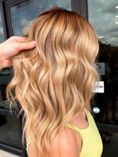 Hair Projects, Warm Blonde, Fall Hair Color, Strawberry Blonde, Pretty Hairstyles, New Hair, Hair Inspo